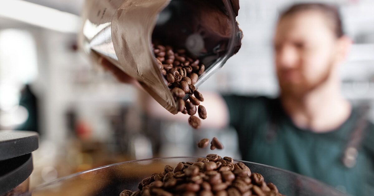 Ulcerative Colitis Coffee Guide: Symptoms & Tips