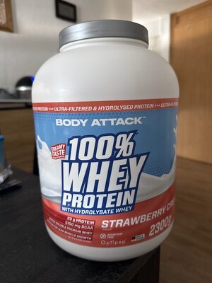 Body Attack Sports Nutrition 100% Whey Protein Strawberry Cream source label used in the packaging illustration