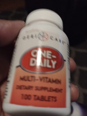 Geri-Care One-Daily Multi-Vitamin source label used in the packaging illustration