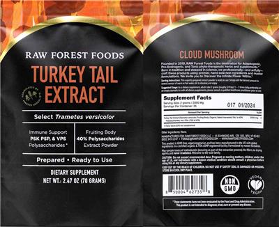 Raw Forest Foods Turkey Tail Extract source label used in the packaging illustration
